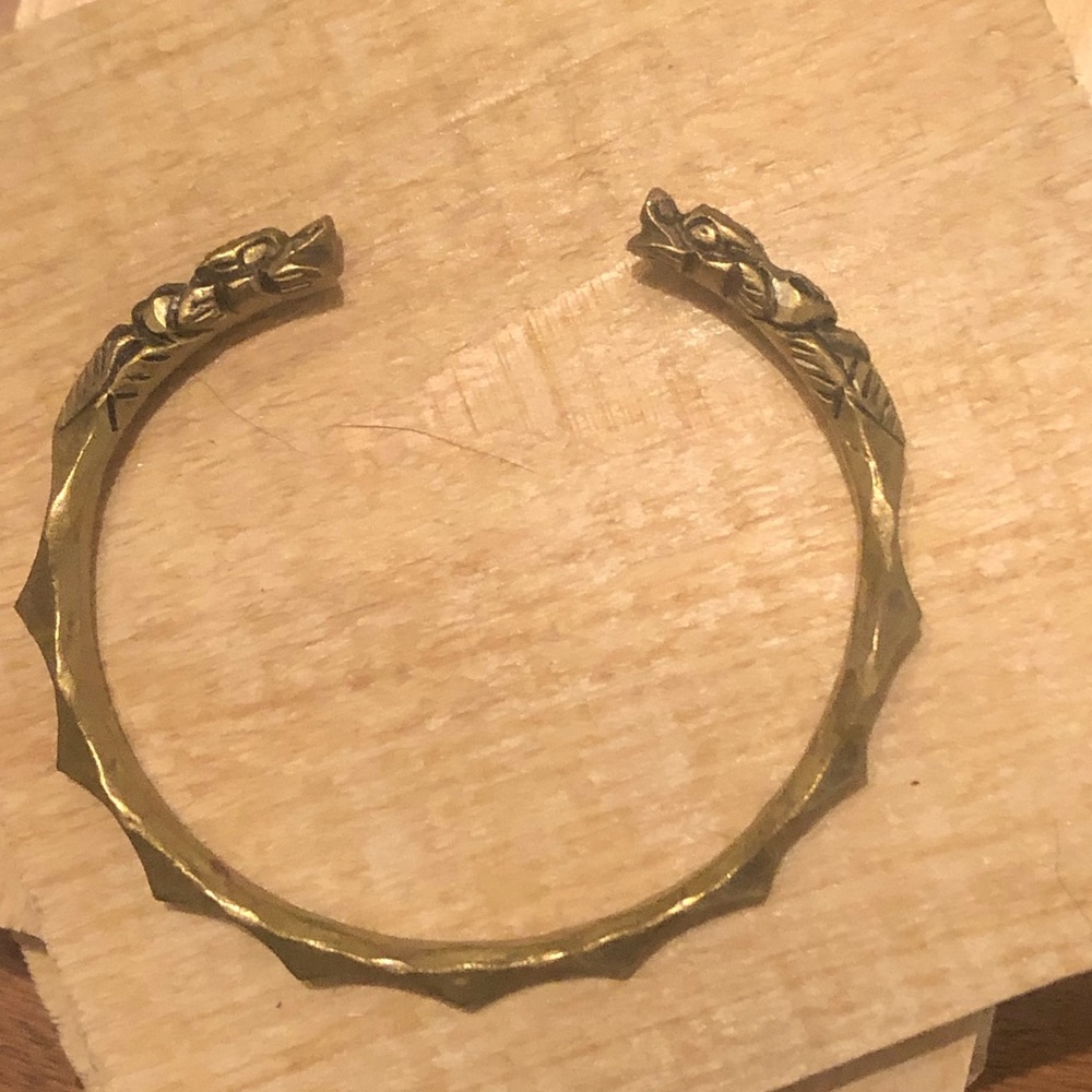 🌸VTG Brass Dragon Bracelet